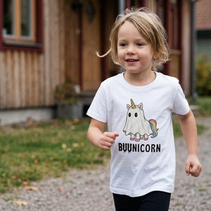 Barn t-shirt - SpökEnhörning (halloween edition) - Pyntat - Presenter och vardagsprodukter med personlighet